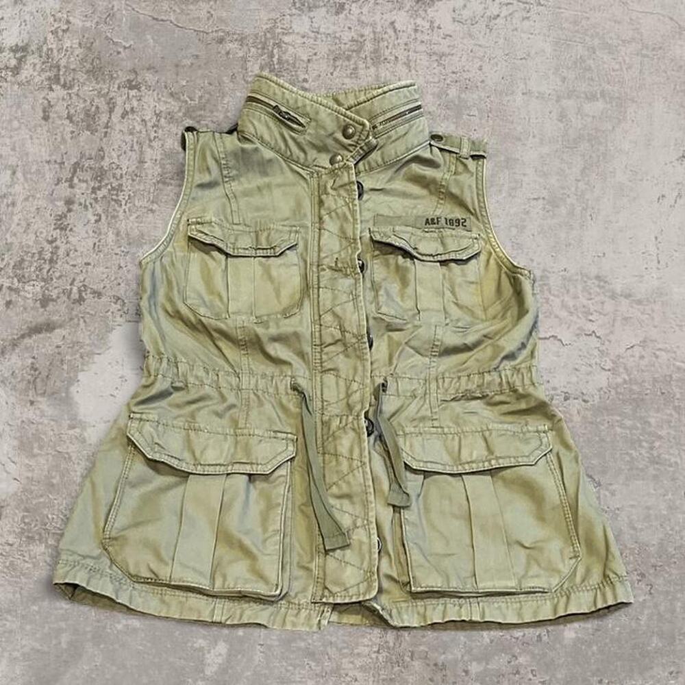 Vintage y2k super cute abercrombie